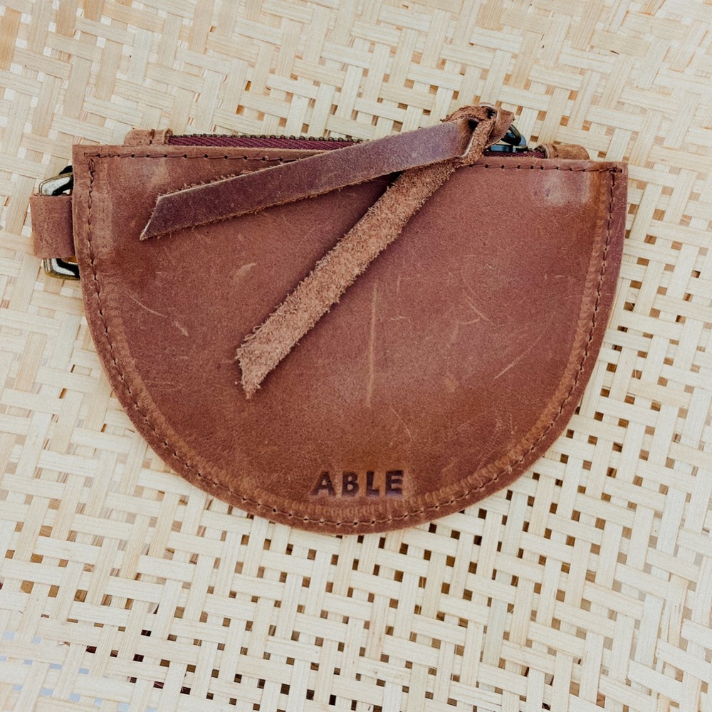 Able Mini Pouch